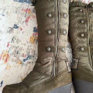 Olive Green Quilted Wedge Boots